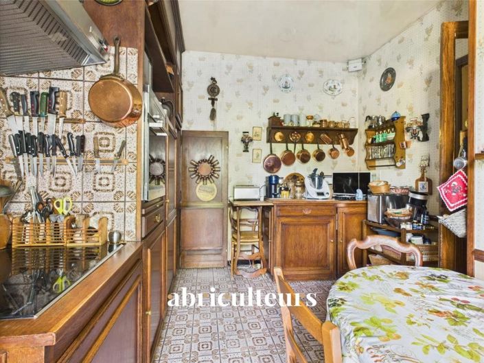 Image No.17-4 Bed Apartment for sale