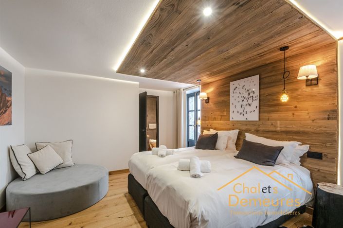 Image No.21-8 Bed House for sale