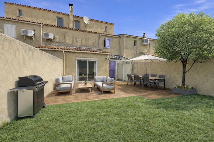 Image No.14-3 Bed House for sale