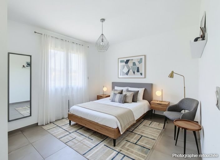 Image No.8-4 Bed House for sale