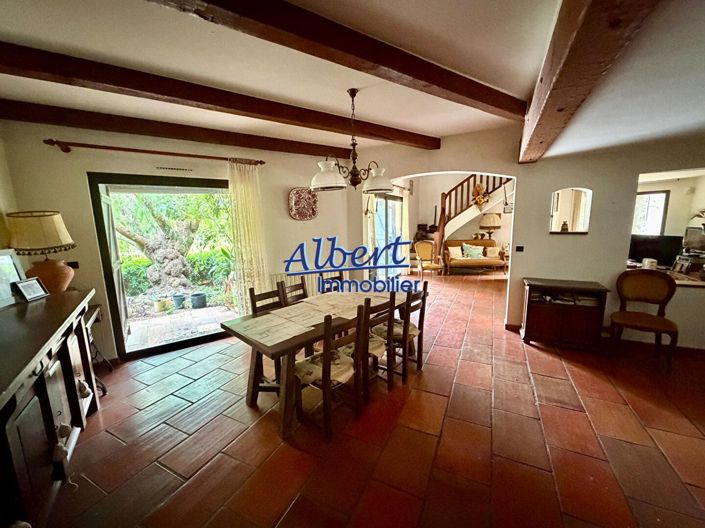Image No.3-3 Bed House for sale