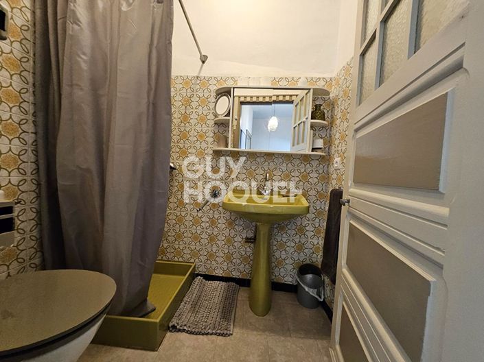 Image No.10-3 Bed House for sale