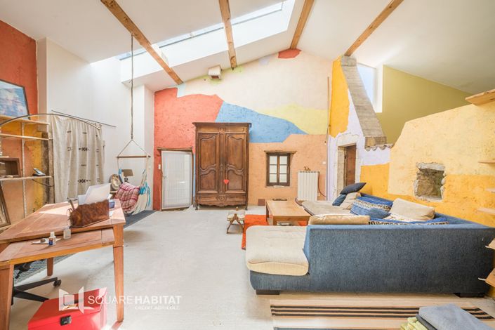 Image No.13-9 Bed House for sale
