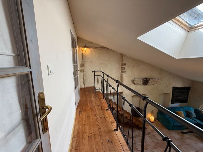 Image No.5-3 Bed House for sale
