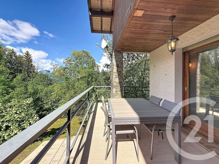 Image No.7-6 Bed House for sale
