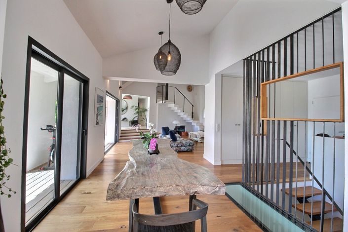 Image No.13-4 Bed House for sale