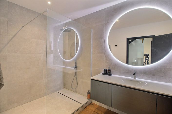 Image No.14-4 Bed House for sale