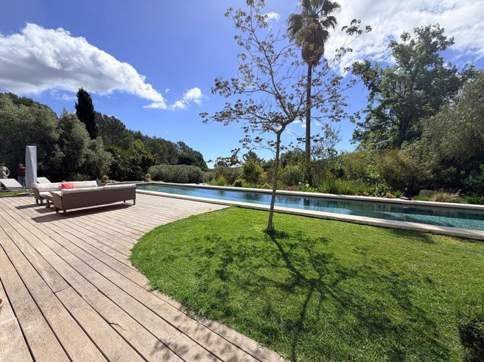 Image No.2-4 Bed House for sale