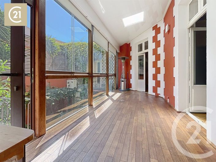 Image No.8-4 Bed Apartment for sale