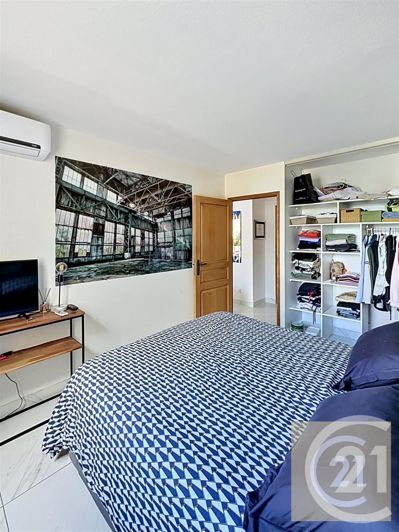 Image No.11-1 Bed Apartment for sale