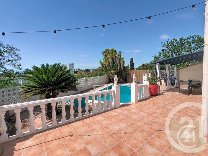 Image No.34-4 Bed House for sale
