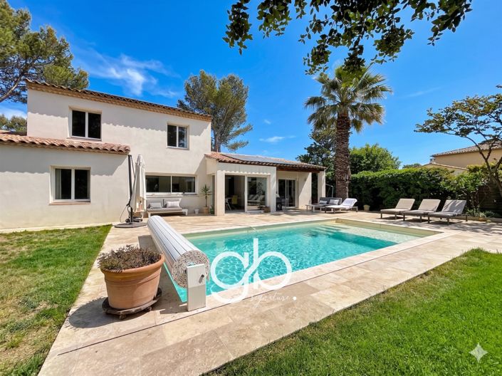 Image No.29-5 Bed House for sale