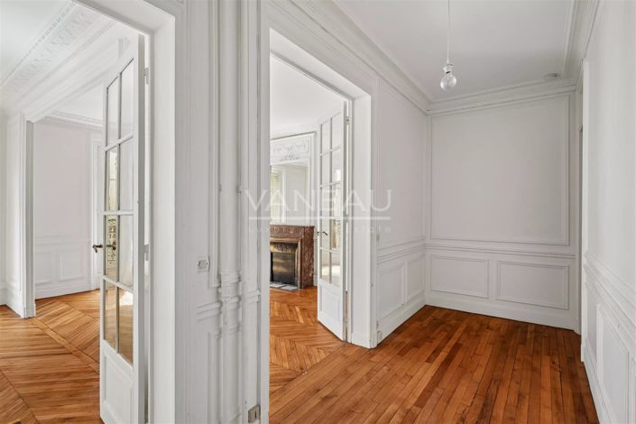 Image No.6-3 Bed Apartment for sale