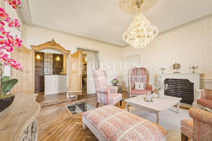 Image No.26-11 Bed House for sale