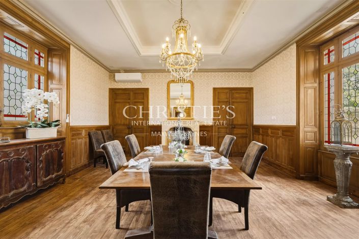 Image No.41-11 Bed House for sale