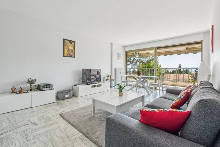 Image No.16-2 Bed Apartment for sale