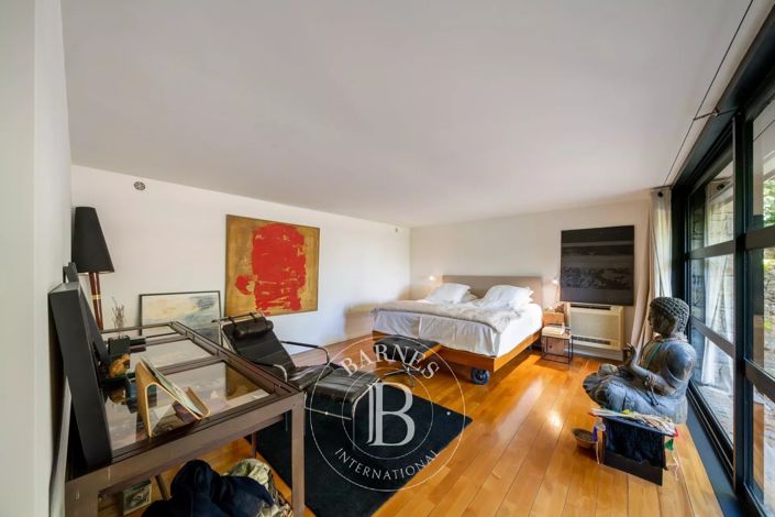 Image No.6-3 Bed House for sale