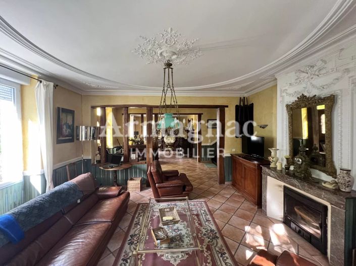 Image No.8-House for sale