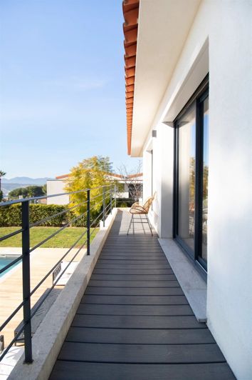 Image No.29-4 Bed House for sale