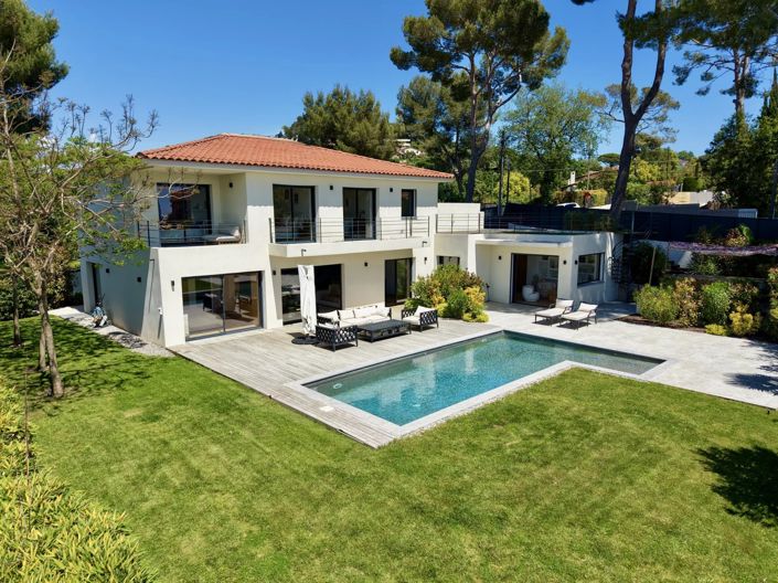 Image No.35-4 Bed House for sale