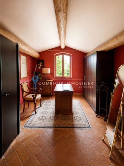 Image No.15-5 Bed House for sale