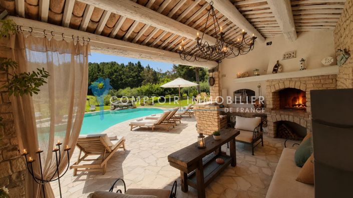 Image No.17-5 Bed House for sale