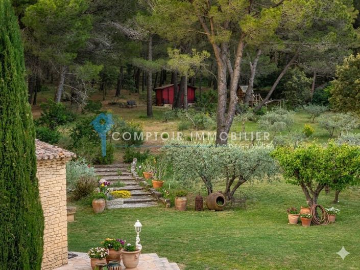 Image No.19-5 Bed House for sale