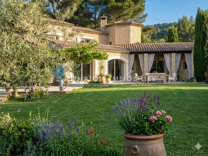 Image No.4-5 Bed House for sale
