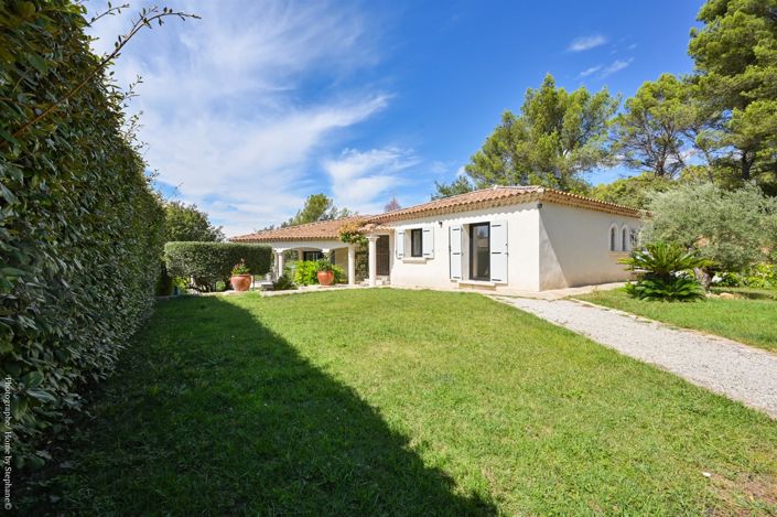 Image No.2-4 Bed House for sale