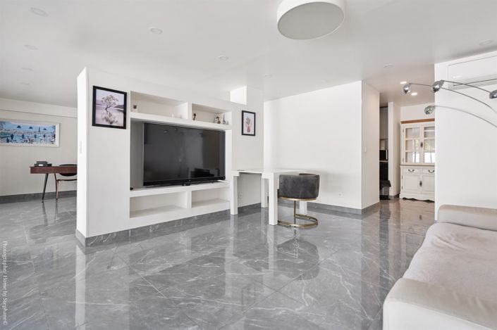 Image No.30-4 Bed House for sale