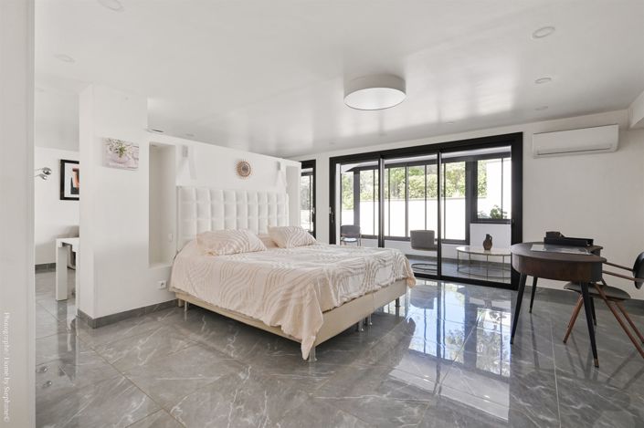 Image No.33-4 Bed House for sale