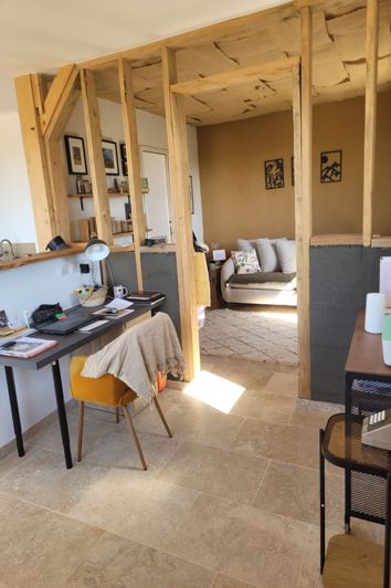 Image No.8-2 Bed House for sale