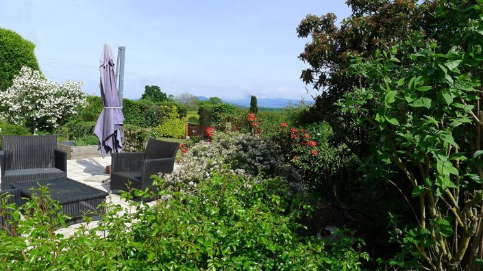 Image No.5-6 Bed House for sale