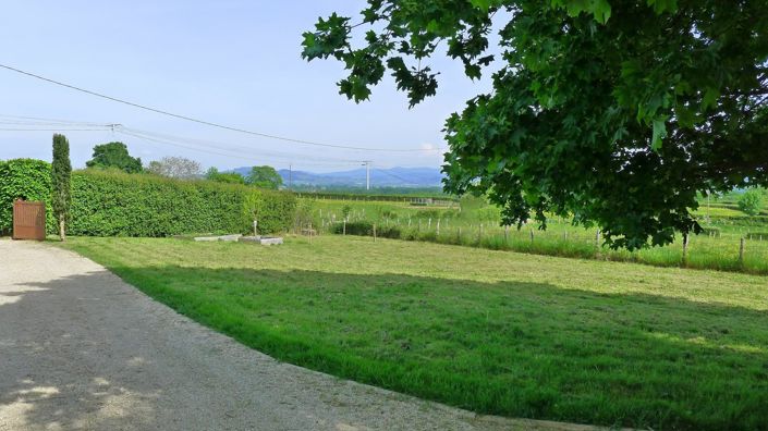 Image No.7-6 Bed House for sale