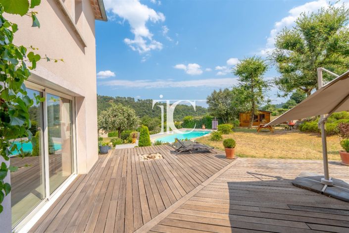 Image No.2-3 Bed House for sale