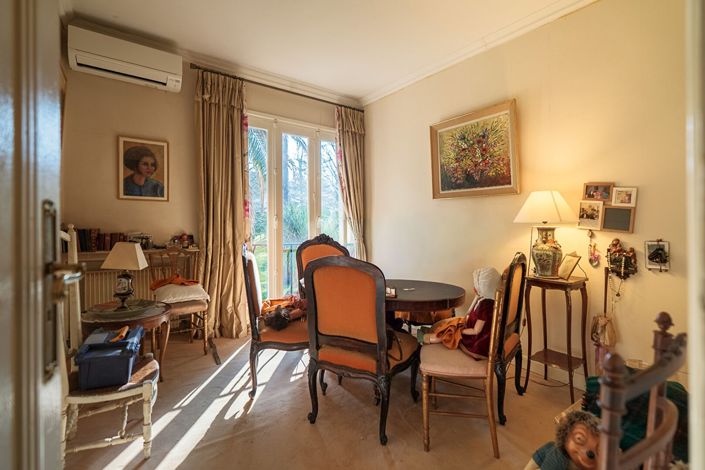 Image No.12-5 Bed House for sale