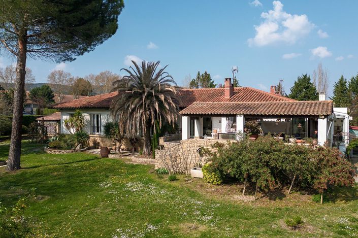 Image No.2-5 Bed House for sale