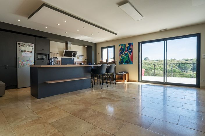 Image No.7-3 Bed House for sale