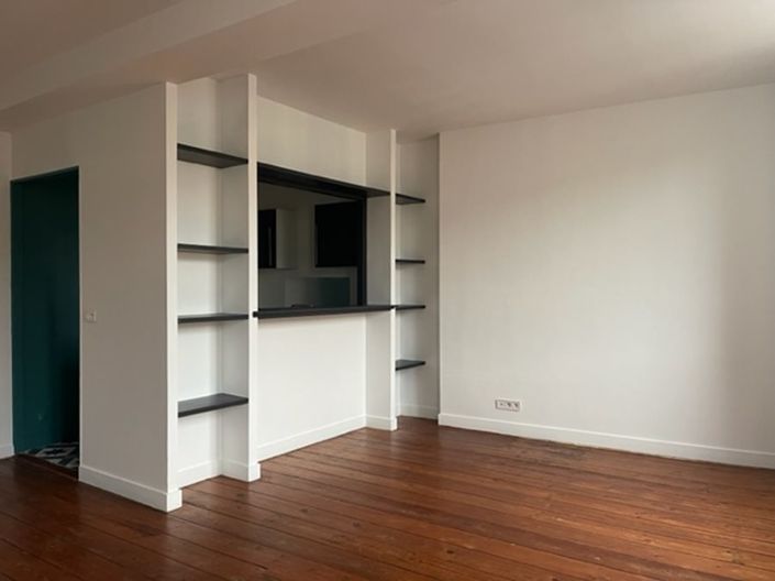 Image No.2-Appartement de 2 chambres à vendre à Bordeaux