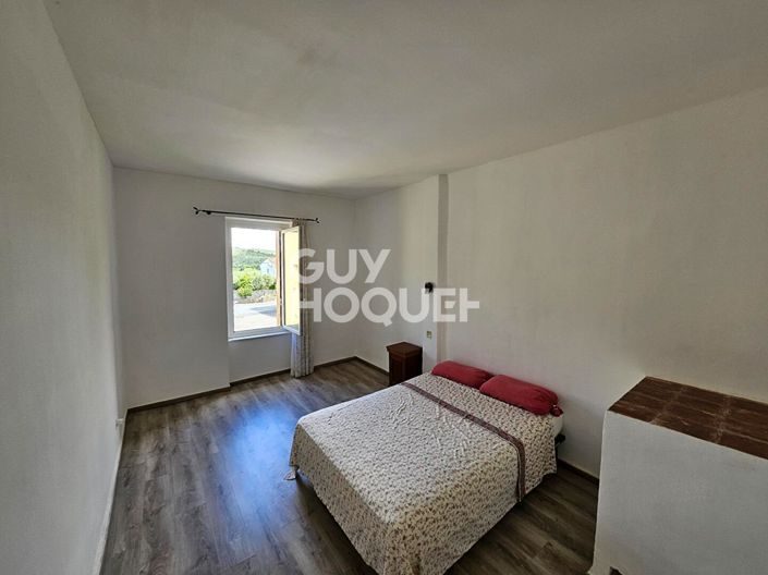 Image No.5-2 Bed House for sale