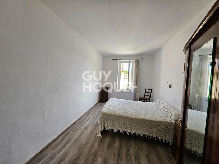 Image No.6-2 Bed House for sale