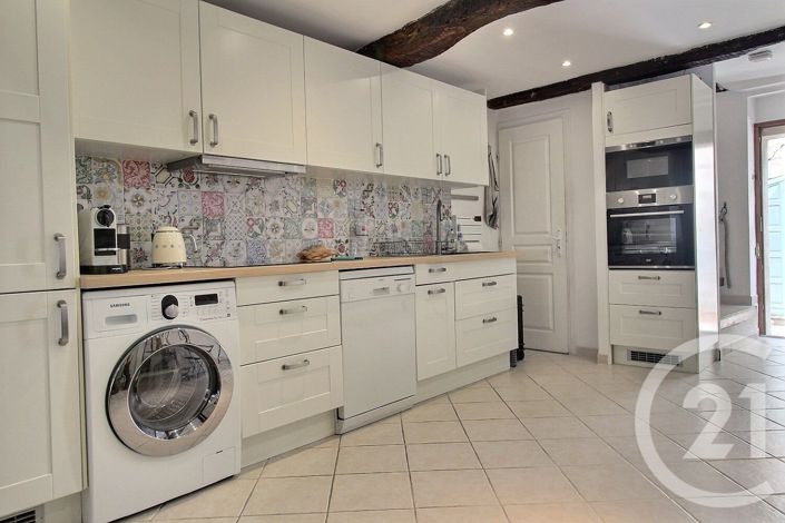Image No.3-3 Bed House for sale