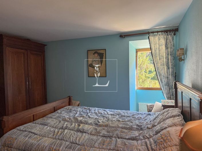 Image No.14-5 Bed House for sale