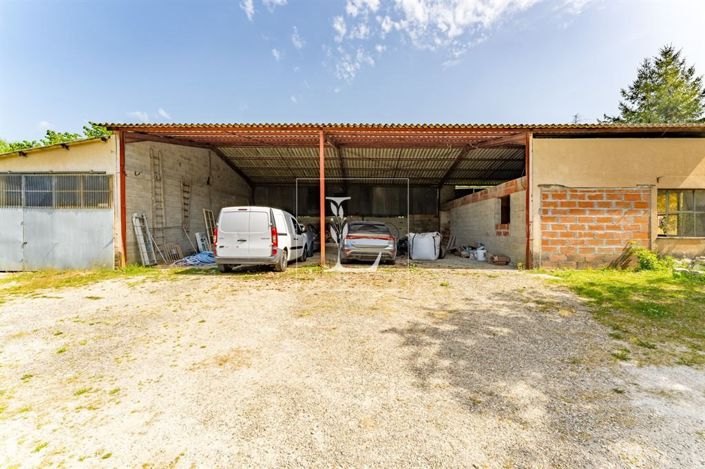 Image No.17-4 Bed House for sale