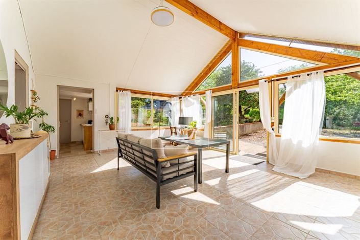 Image No.4-4 Bed House for sale