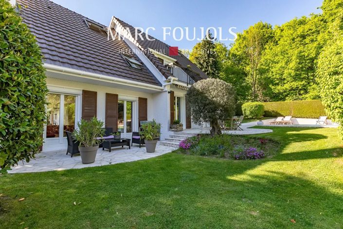 Image No.5-6 Bed House for sale