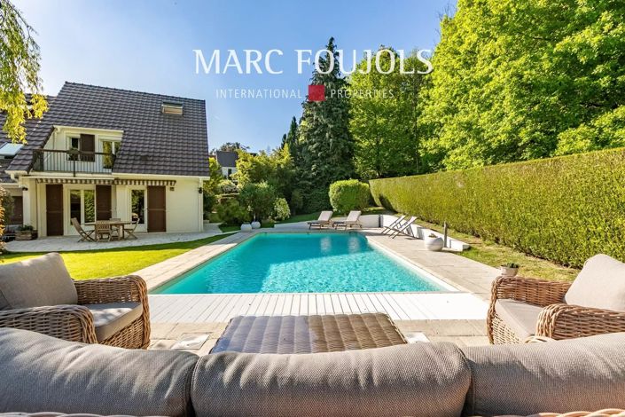 Image No.6-6 Bed House for sale