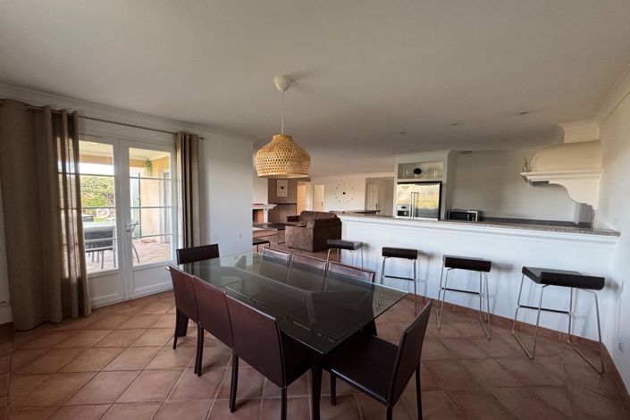 Image No.5-3 Bed House for sale