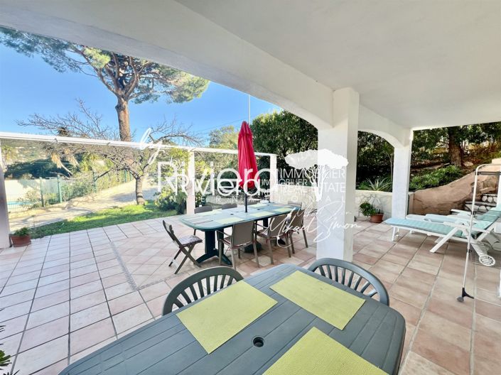 Image No.13-6 Bed House for sale