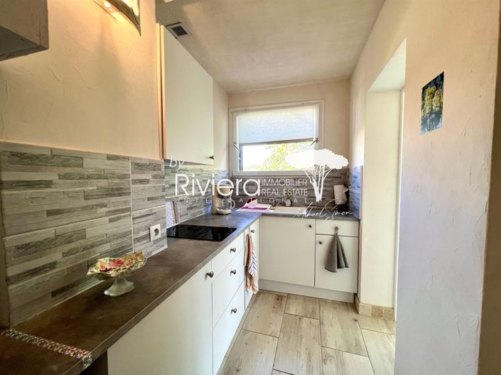 Image No.3-Appartement de 1 chambre à vendre à Cavalaire-sur-Mer